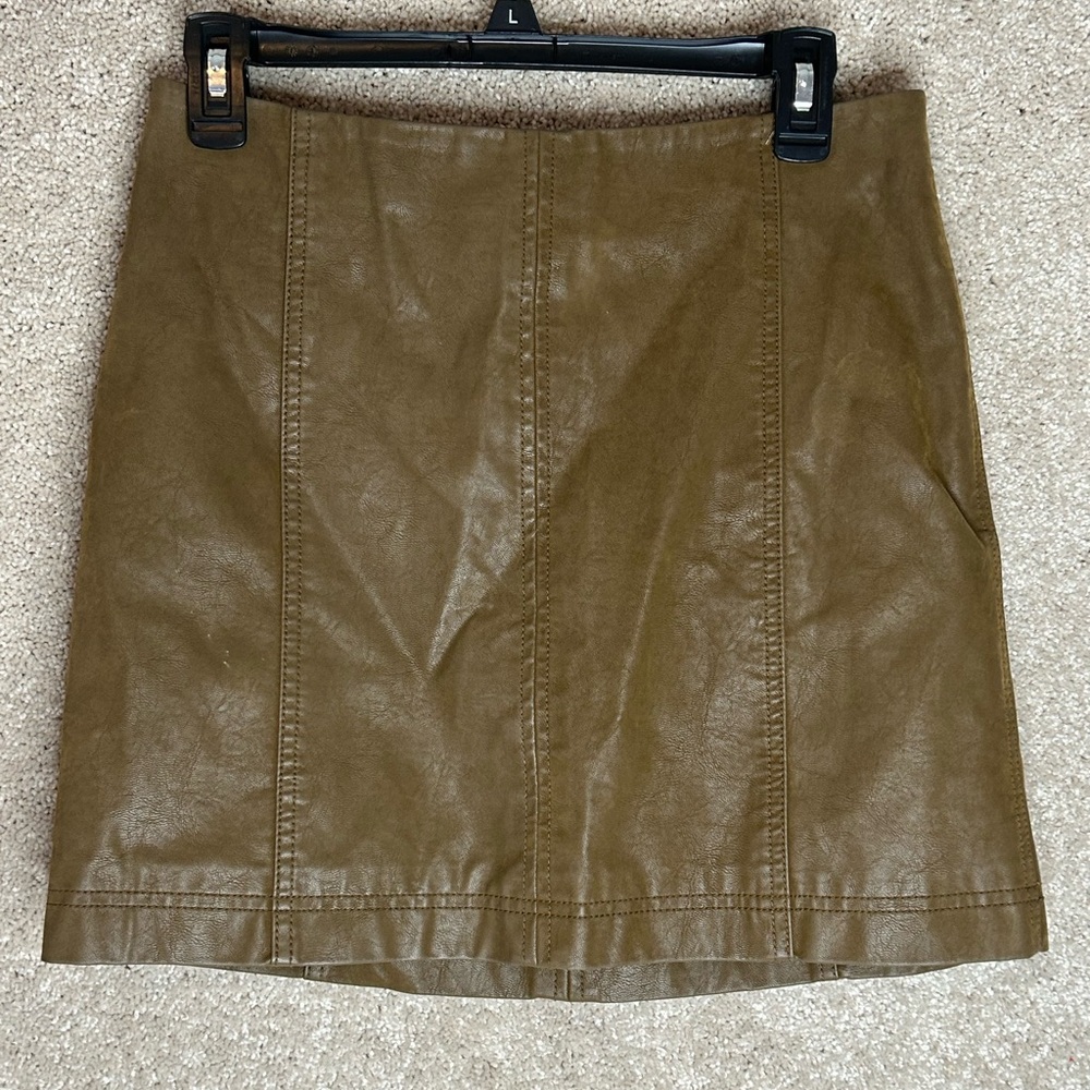 Free People Modern Femme Vegan Suede Mini Skirt size 8